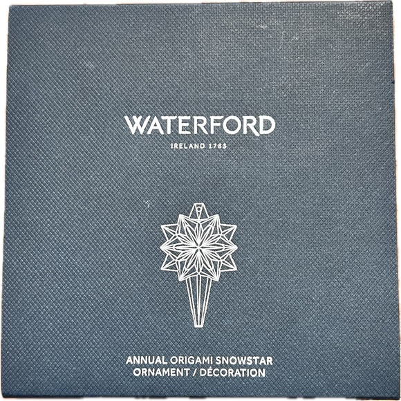✨ Waterford Crystal 2024 Annual Origami Cross Ornament, NEW IN BOX ✨ - Picture 10 of 16